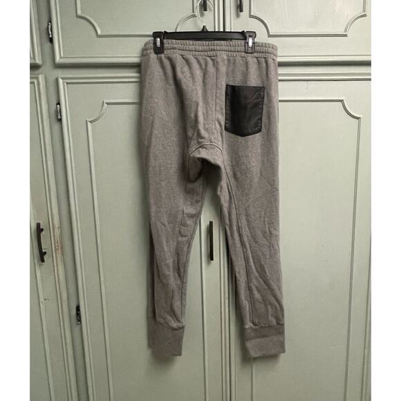 The Kooples Sport Mens Large Gray Joggers Faux Leather Pocket Sweats Sweatpants - Picture 3 of 3